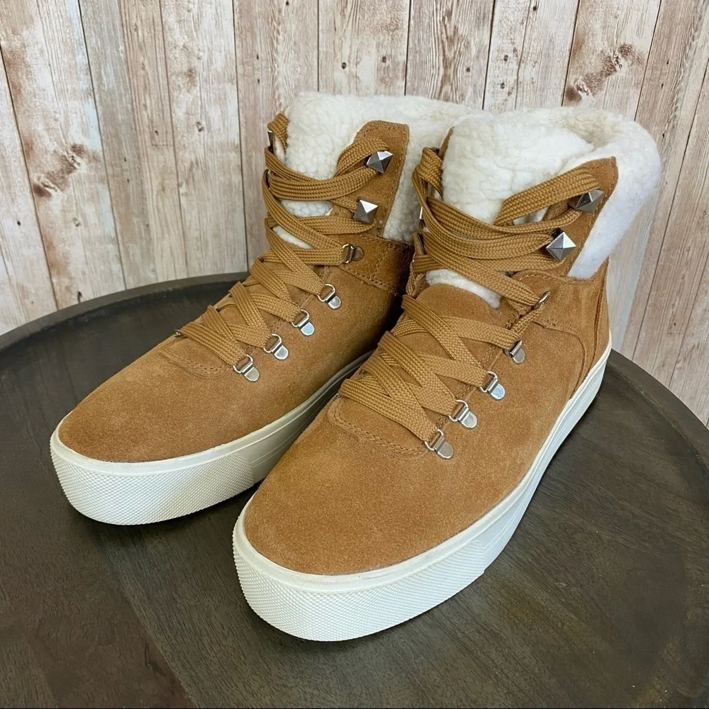 Marc Fisher brand new